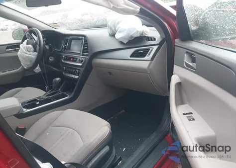 2019 Hyundai Sonata Se z USA, uszkodzony, nr VIN 5NPE24AF5KH752177